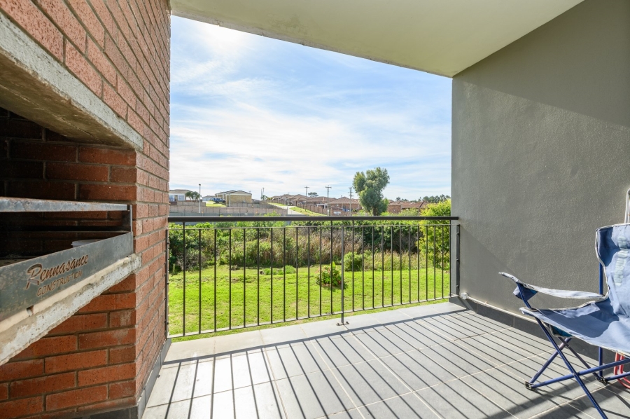 2 Bedroom Property for Sale in Sherwood Eastern Cape